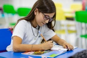 Aluna do Ensino Fundamental 1